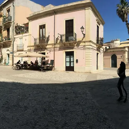 Dimora Mergulensi Syracuse